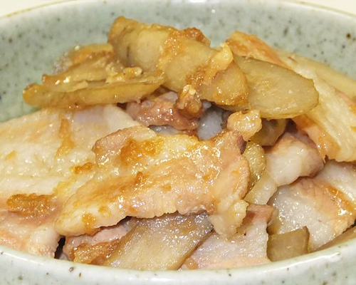 豚とゴボウのニンニク煮